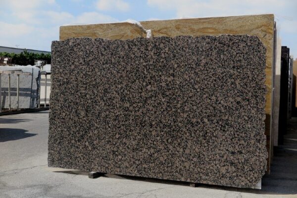 GRANITE BALTIC BROWN