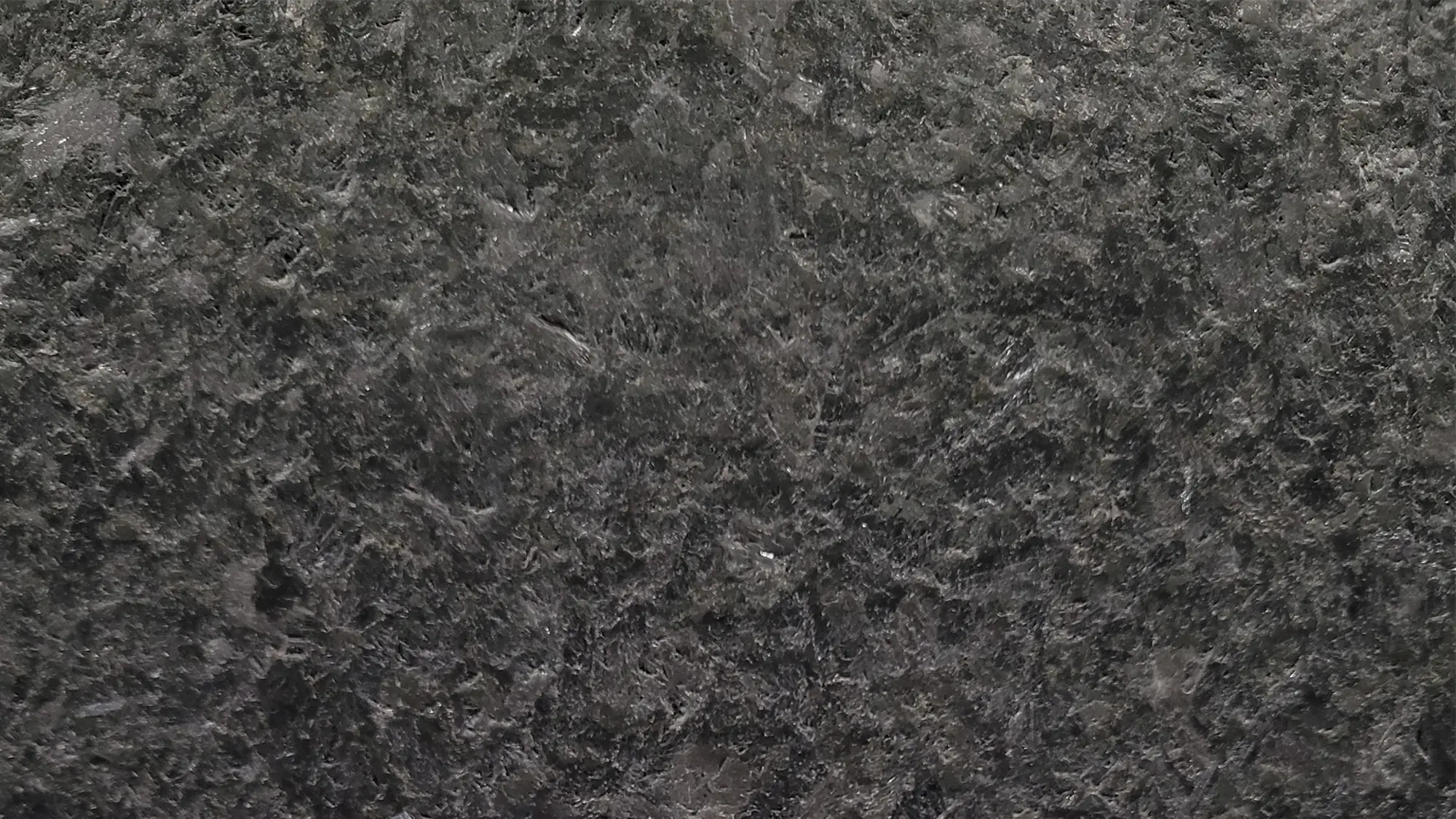GRANITE NOIRE ANGOLA FLAME